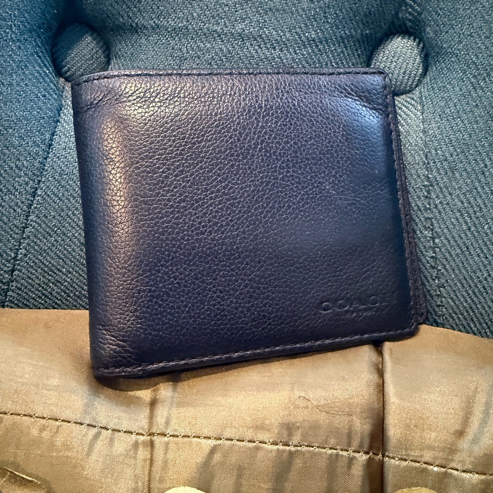Coach Black Leather Men’s Wallet